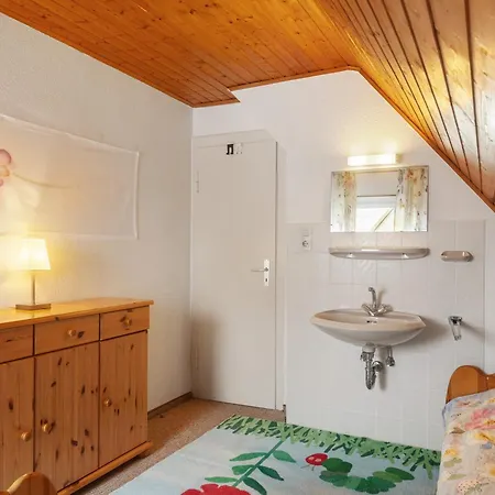 Schloss-see-bergblick