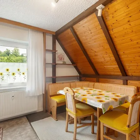 Apartment Schloss-see-bergblick