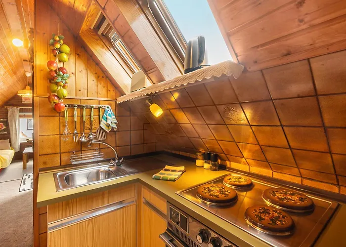 Schloss-see-bergblick * Waldeck (Hessen)